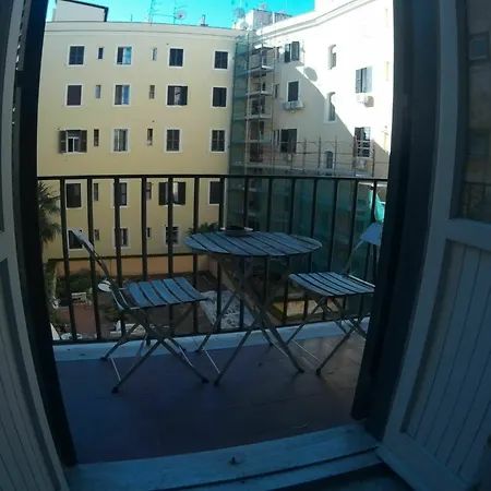 Beautiful In St Peter Apartment