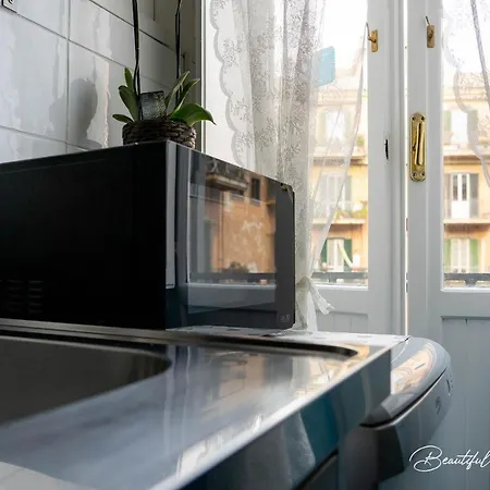 Beautiful In St Peter Apartment *